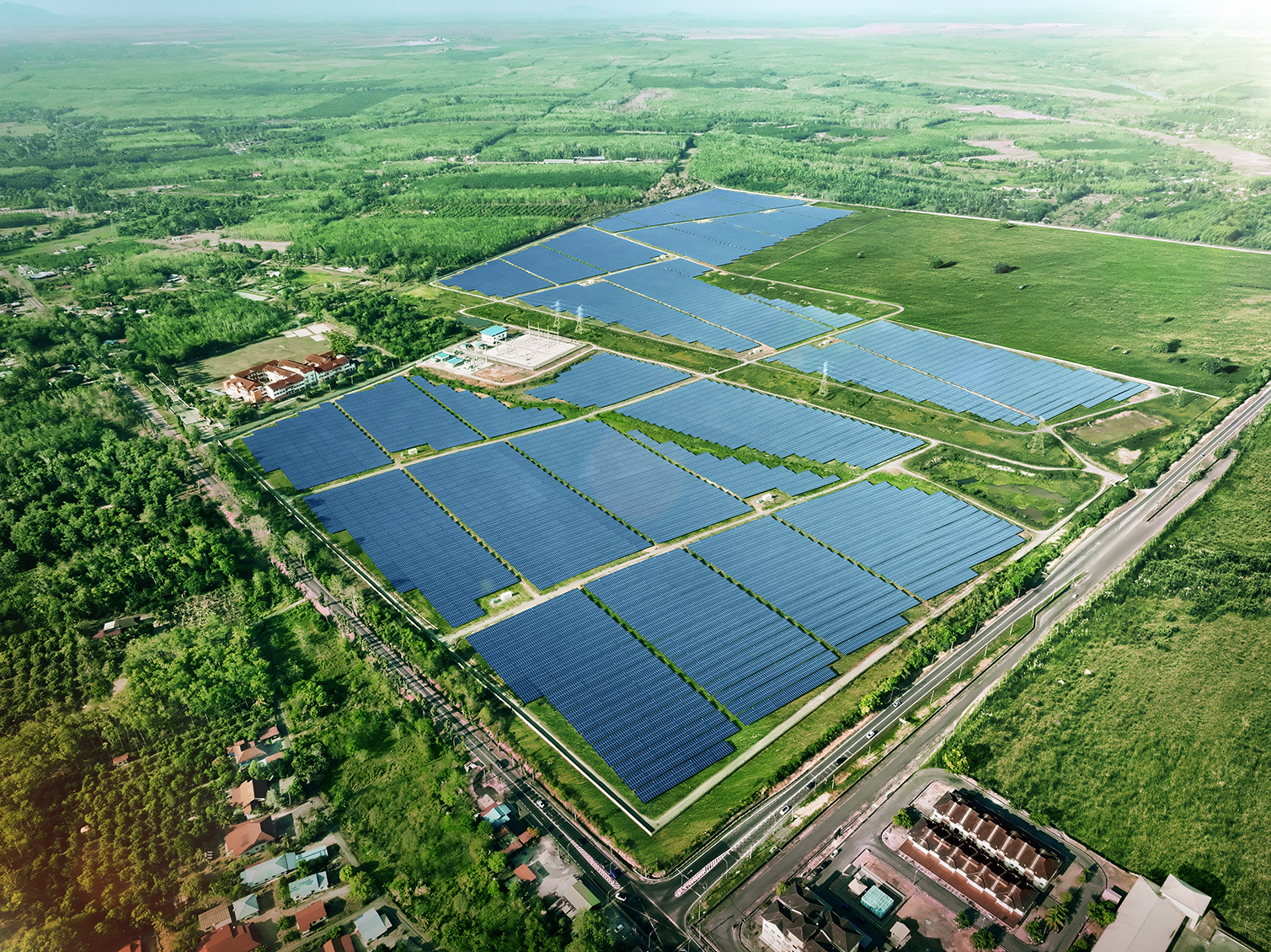 Aerial view of Summer Solar — a 10.5 MWp floating and 37.5 MWp ground-mounted solar farm by Solarvest